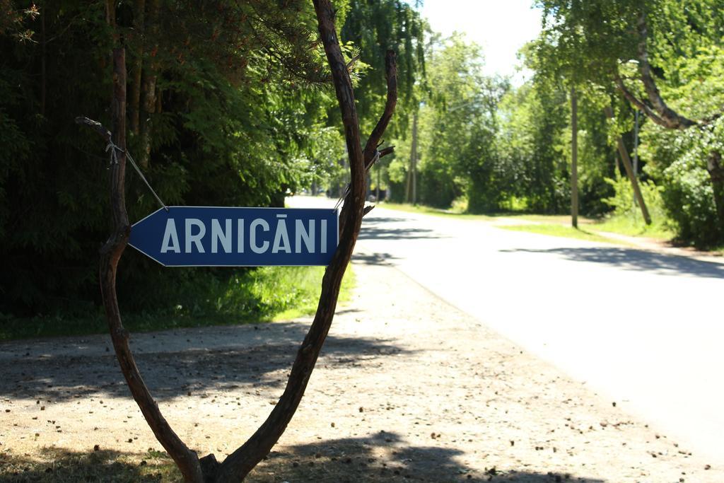 Viesu Maja Arnicani Ragaciems Ngoại thất bức ảnh